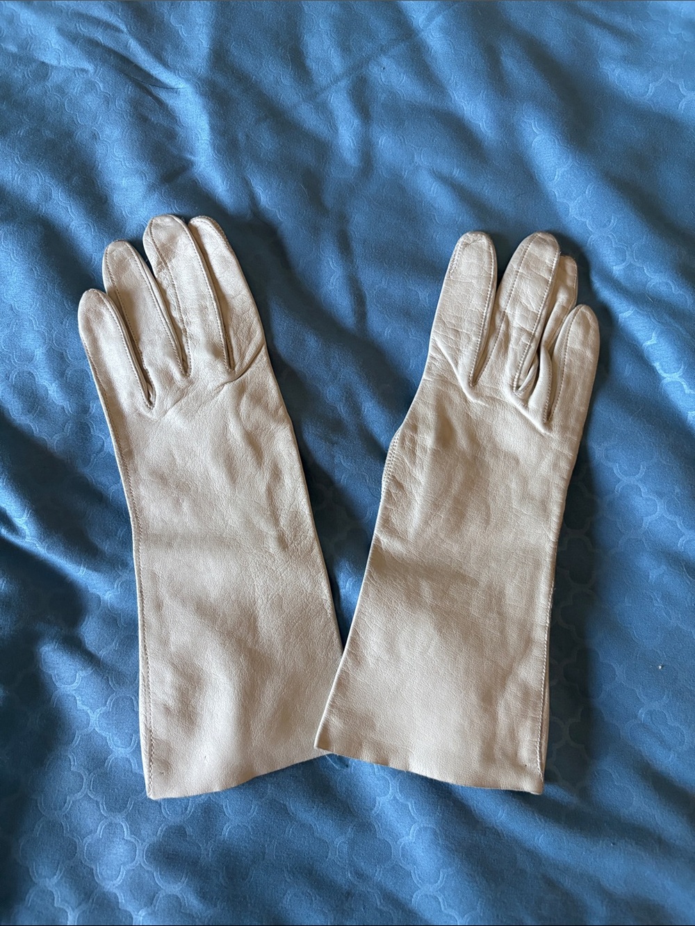 Classic Women's Long Leather Gloves in Beige